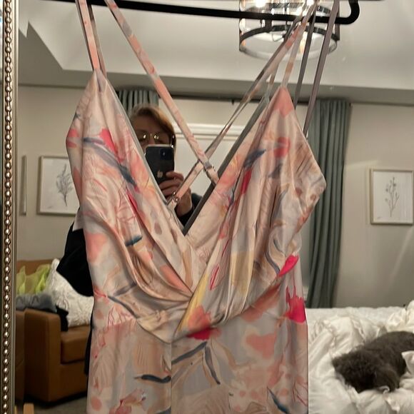 NWT 495.00 Fame and Partners The Primavera Dress Satin Size 8 - Picture 4 of 7